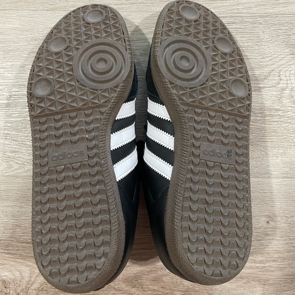 Adidas Samba - Picture 2 of 6